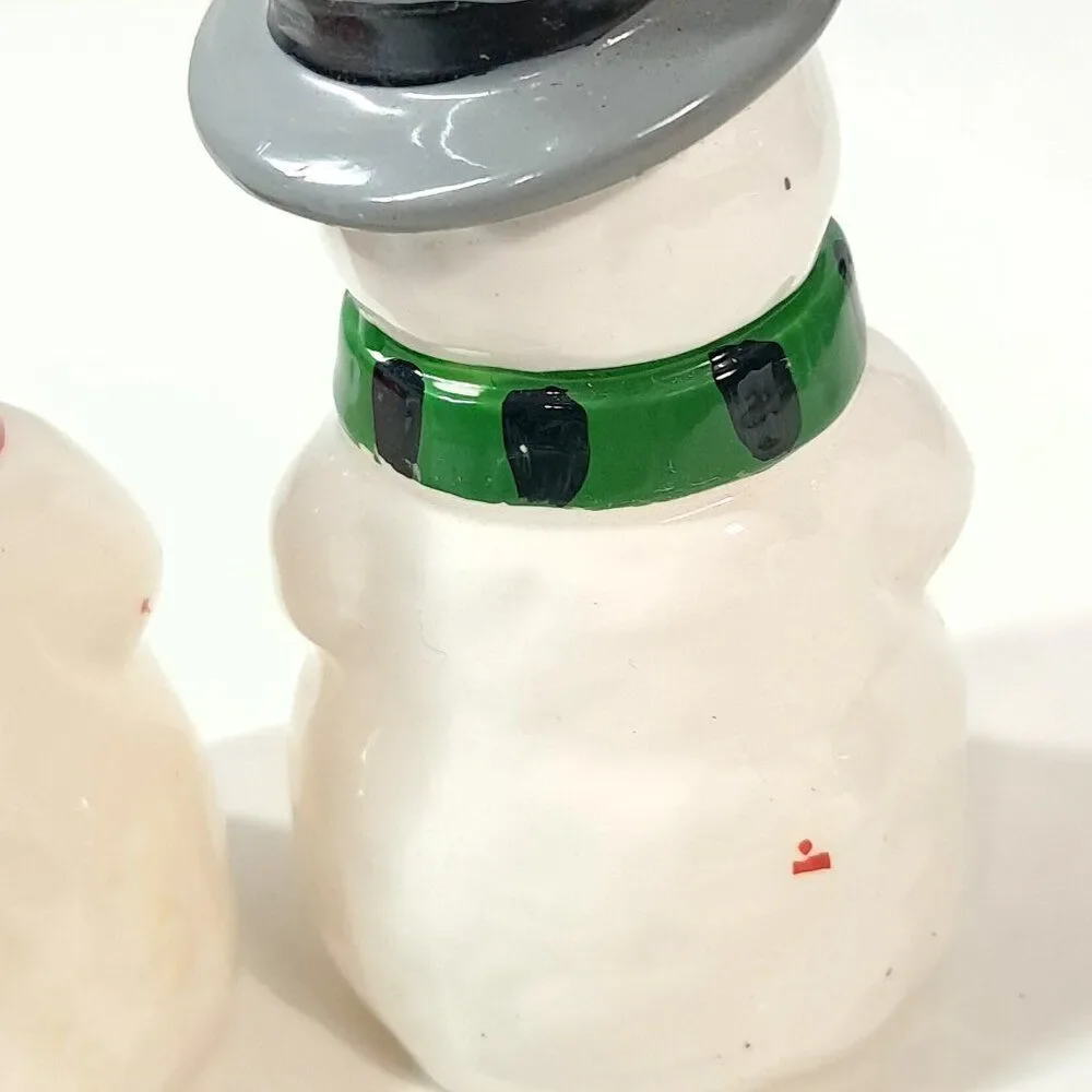 Toscany Collection Snowman salt & Pepper shakers Japan ceramic Christmas Vintage